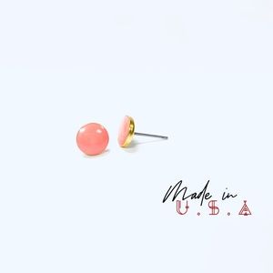 Round Gold Base Earring - Pale Pink